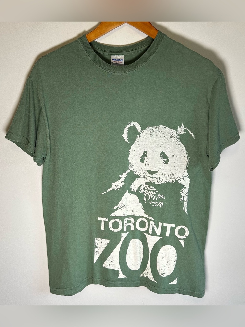 Gildan Heavy Cotton Toronto Zoo Panda Bear T-Shirt Unisex M 2013 Stephen Joseph